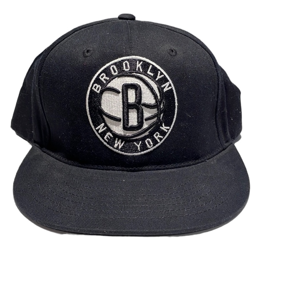 Brooklyn Nets SnapBack Baseball Hat